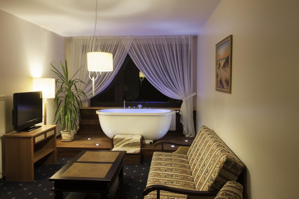 וילנה Park Villa Hotel חדר תמונה